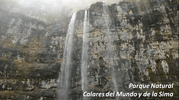 rio mundo con letras